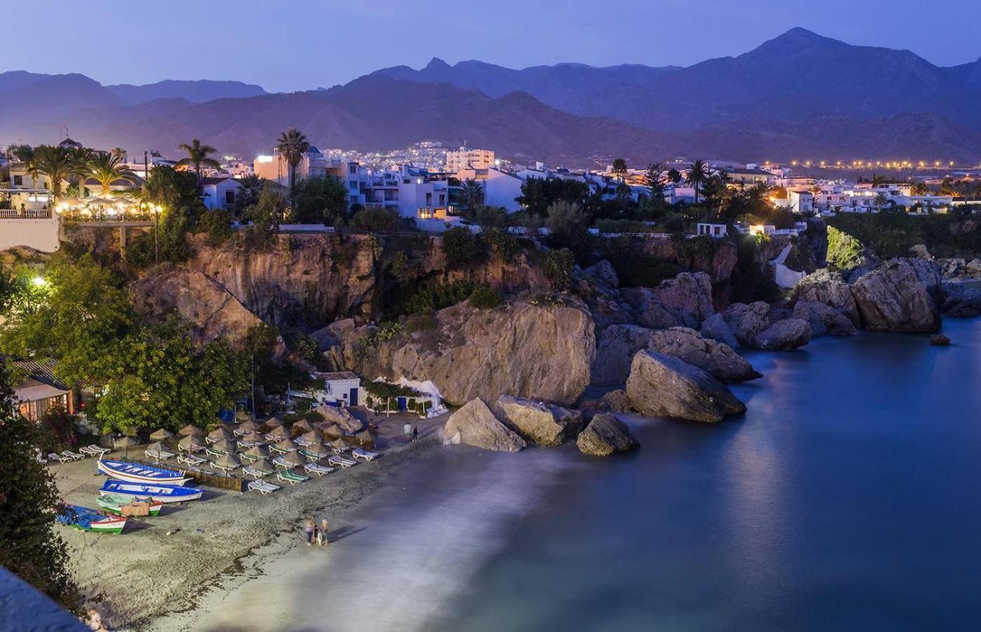 Casa Rocío en Nerja Apartamento Exterior foto